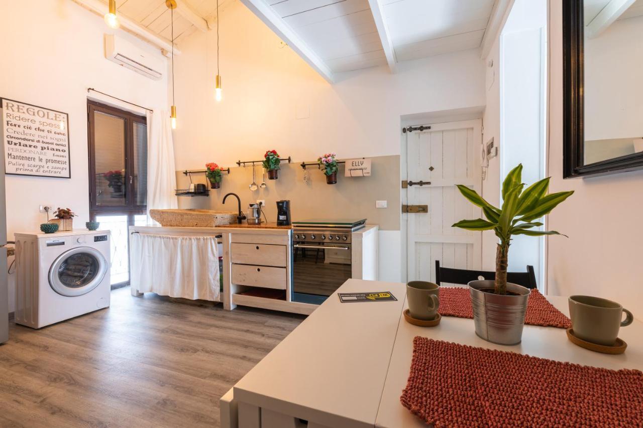 Elly Holiday House Palermo Esterno foto